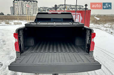 Пикап Chevrolet Silverado 2018 в 