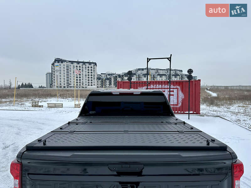 Пікап Chevrolet Silverado 2018 в Києві