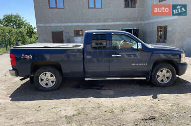 Пикап Chevrolet Silverado 2009 в Киеве