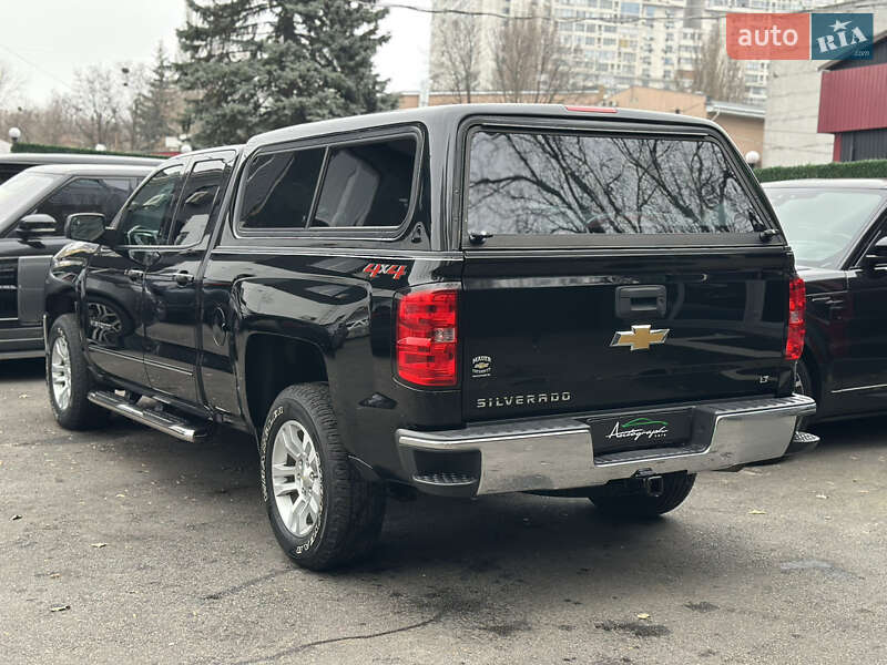 Пикап Chevrolet Silverado 2018 в Киеве