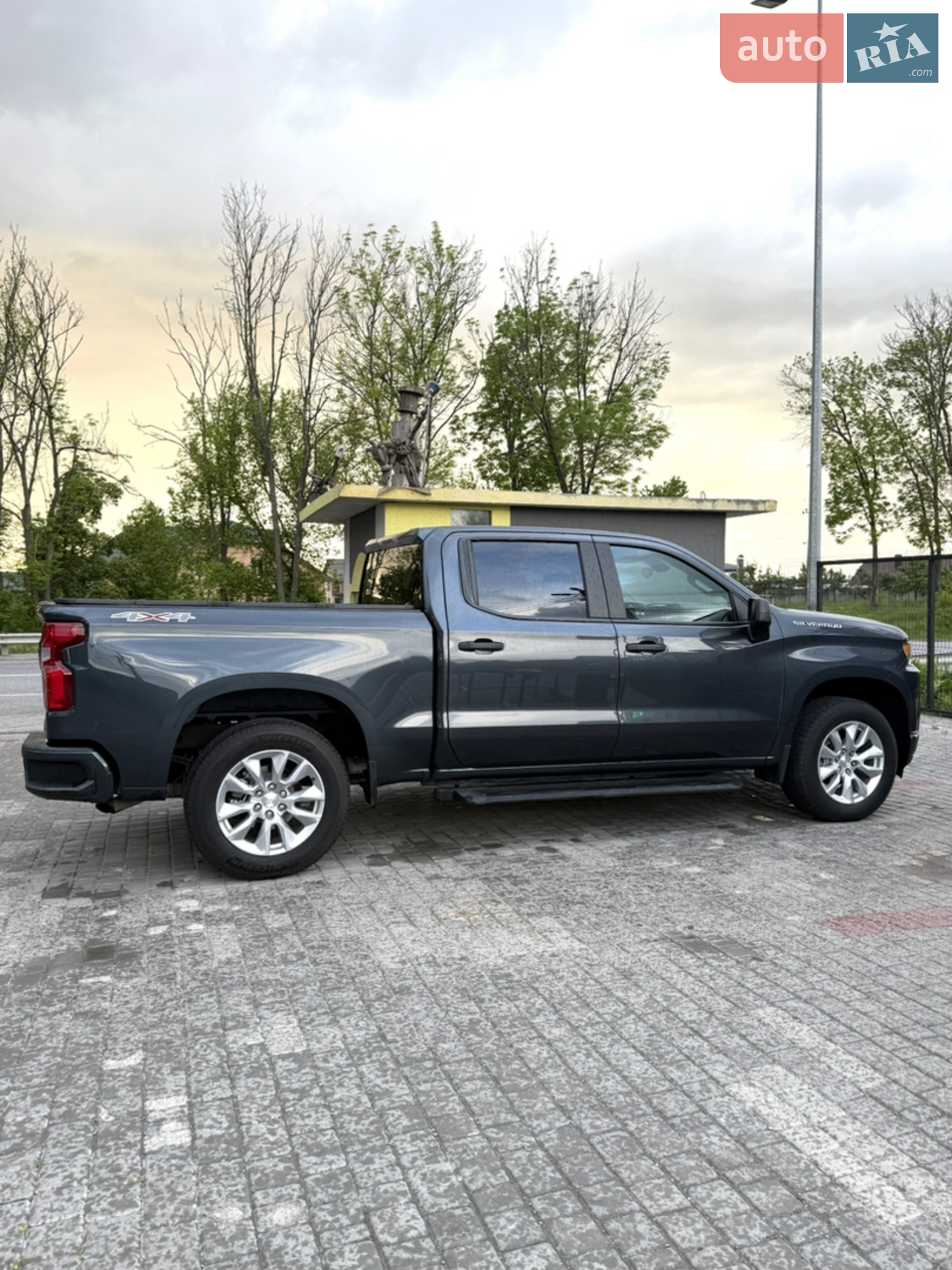 2021 Chevrolet Silverado - мініатюра 4