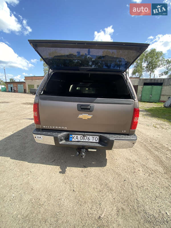 Пикап Chevrolet Silverado 2008 в Харькове
