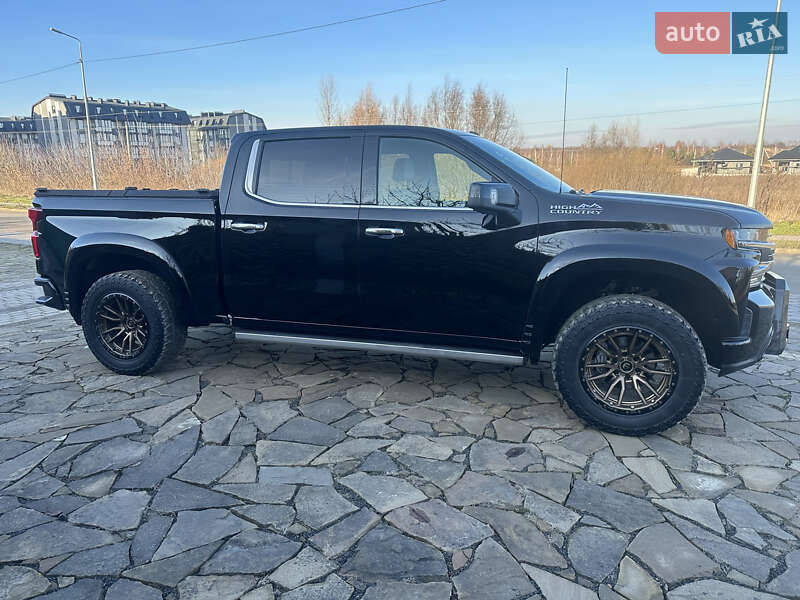 Пикап Chevrolet Silverado 2019 в Луцке