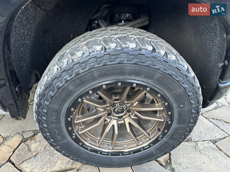 Пикап Chevrolet Silverado 2019 в Луцке