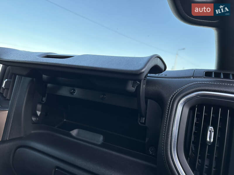 Пикап Chevrolet Silverado 2019 в Луцке