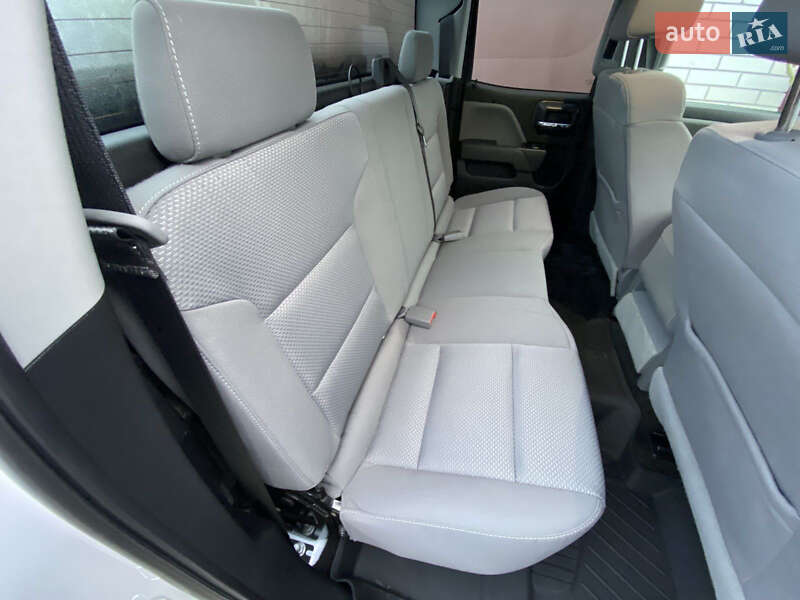 Пикап Chevrolet Silverado 2017 в Яготине