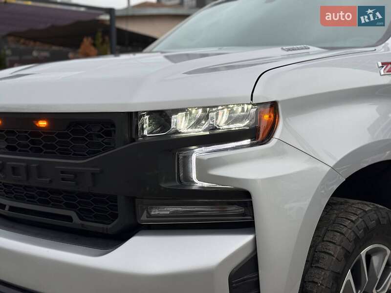 Пикап Chevrolet Silverado 2020 в Киеве