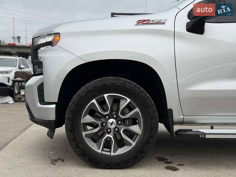 Пикап Chevrolet Silverado 2020 в Киеве