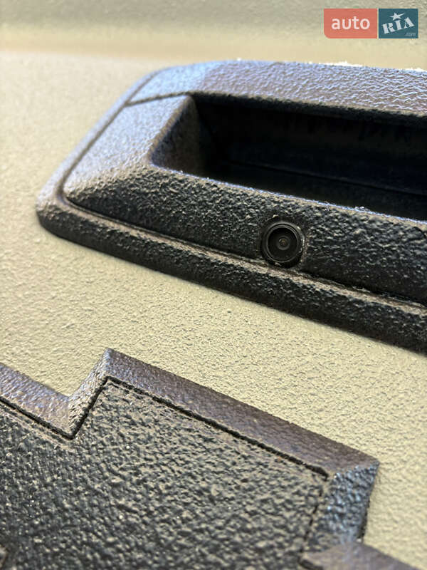 Пикап Chevrolet Silverado 2015 в Ровно