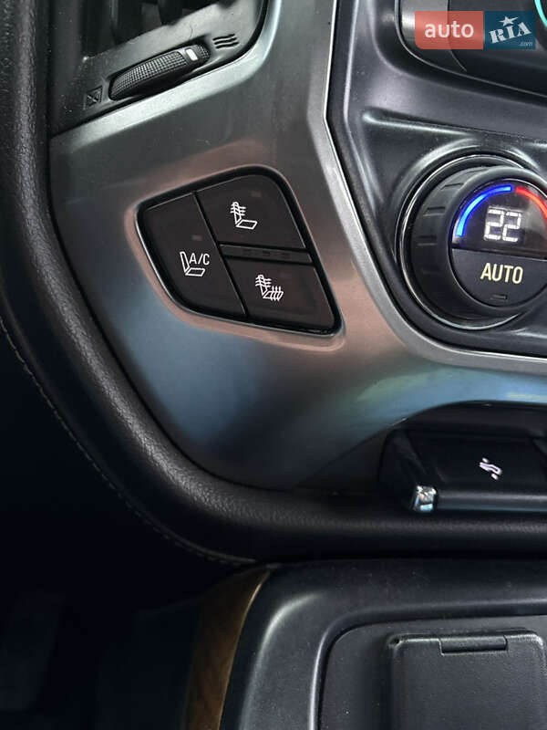 Пикап Chevrolet Silverado 2015 в Ровно