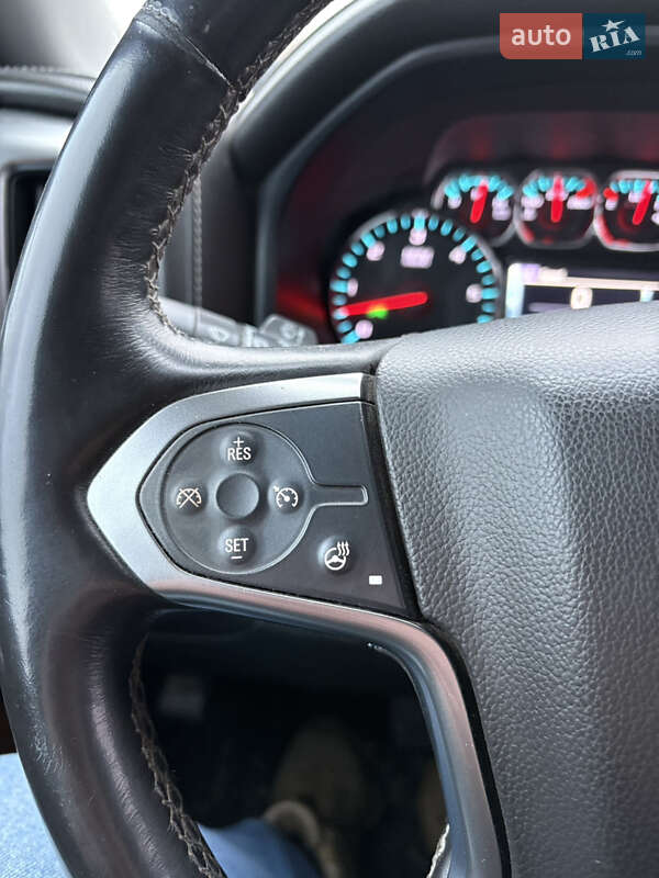 Пикап Chevrolet Silverado 2015 в Ровно