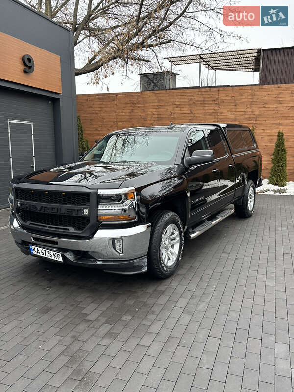 Пикап Chevrolet Silverado 2018 в Киеве фото 8 Пикап Chevrolet Silverado 2018 в Киеве