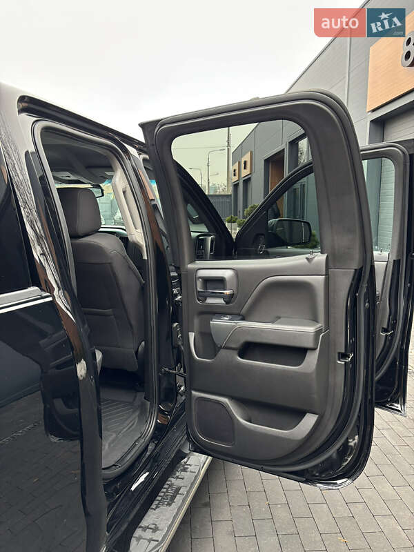 Пикап Chevrolet Silverado 2018 в Киеве фото 24 Пикап Chevrolet Silverado 2018 в Киеве