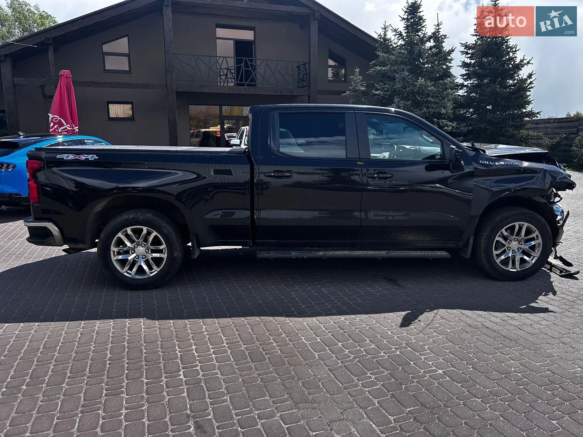 2019 Chevrolet Silverado - мініатюра 3