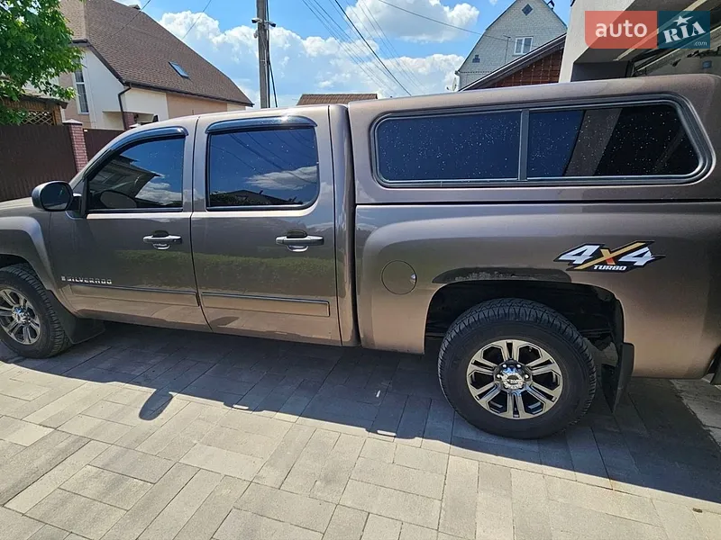 Chevrolet Silverado 2008 VIN 2GCEK13C681309368 фото оголошення 2 з 26