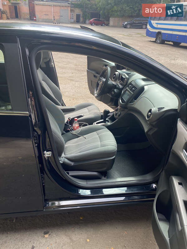 Седан Chevrolet Sonic 2016 в Одессе фото 15 Седан Chevrolet Sonic 2016 в Одессе