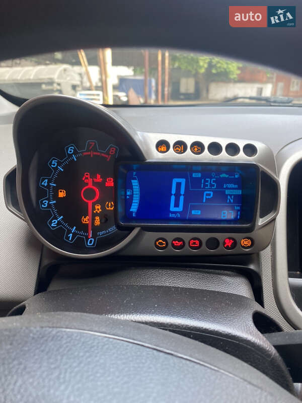 Седан Chevrolet Sonic 2016 в Одессе фото 22 Седан Chevrolet Sonic 2016 в Одессе