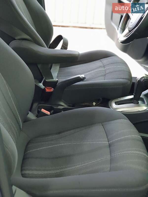 Хэтчбек Chevrolet Sonic 2013 в Днепре фото 8 Хэтчбек Chevrolet Sonic 2013 в Днепре