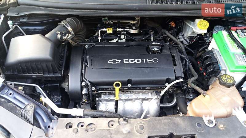 Седан Chevrolet Sonic 2015 в Києві фото 7 Седан Chevrolet Sonic 2015 в Києві