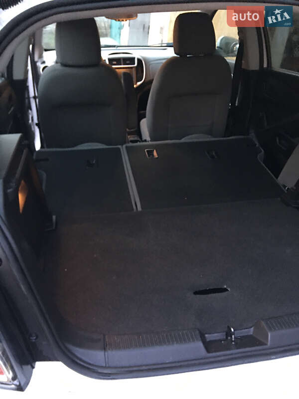 Хэтчбек Chevrolet Sonic 2020 в Хмельницком