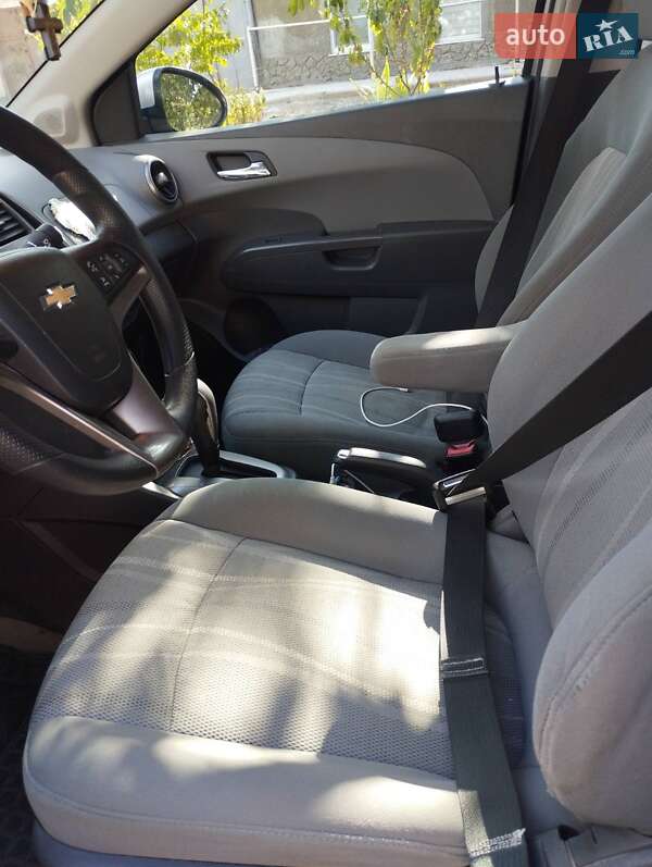 Седан Chevrolet Sonic 2012 в Одесі