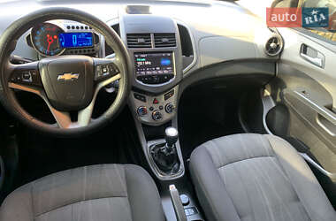 Седан Chevrolet Sonic 2012 в Миколаєві