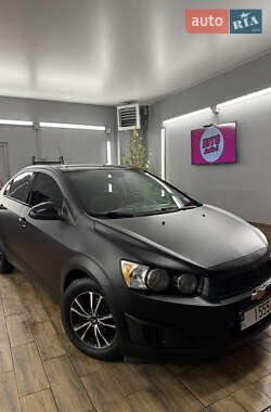 Седан Chevrolet Sonic 2012 в Львові