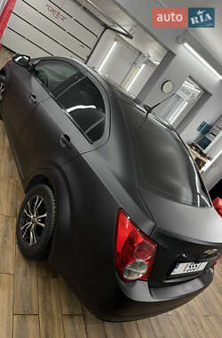 Седан Chevrolet Sonic 2012 в Львові