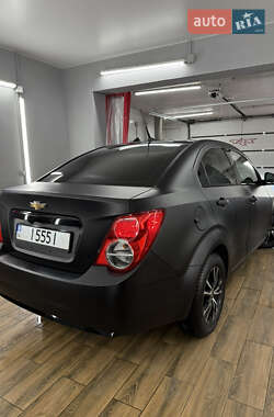 Седан Chevrolet Sonic 2012 в Львові