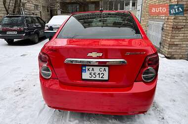 Седан Chevrolet Sonic 2014 в Києві