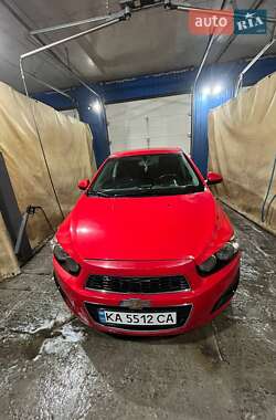 Седан Chevrolet Sonic 2014 в Киеве