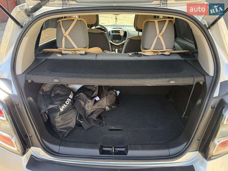 Хэтчбек Chevrolet Sonic 2020 в Запорожье