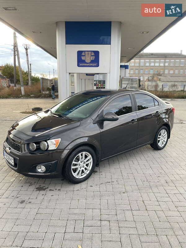 Седан Chevrolet Sonic 2013 в Запорожье фото 8 Седан Chevrolet Sonic 2013 в Запорожье