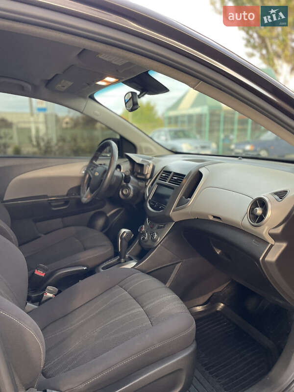 Седан Chevrolet Sonic 2013 в Запорожье фото 16 Седан Chevrolet Sonic 2013 в Запорожье