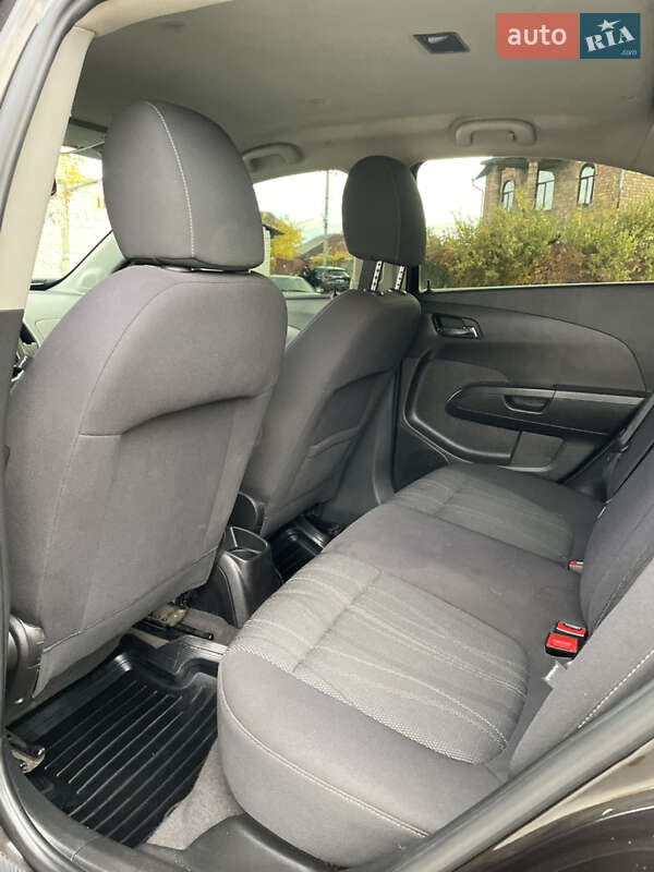 Седан Chevrolet Sonic 2013 в Запорожье фото 20 Седан Chevrolet Sonic 2013 в Запорожье