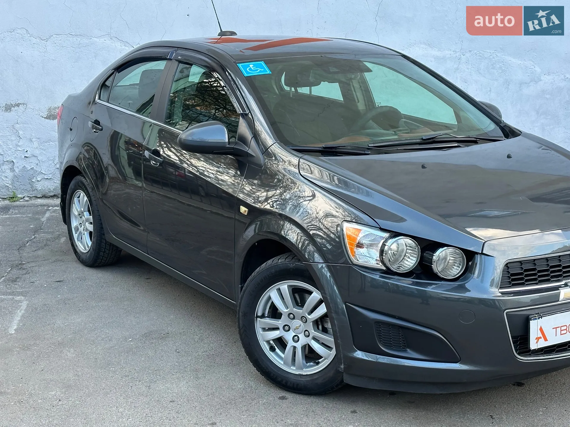 2015 Chevrolet Sonic - мініатюра 4