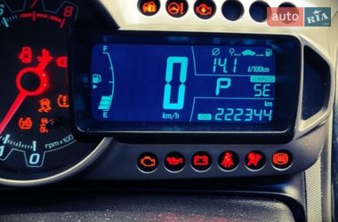 Хэтчбек Chevrolet Sonic 2015 в Вишневом