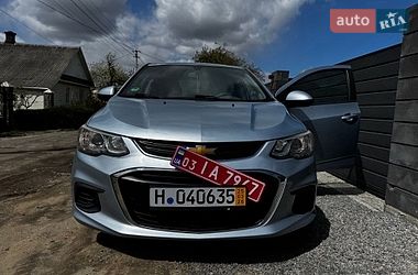 Седан Chevrolet Sonic 2017 в Костополе