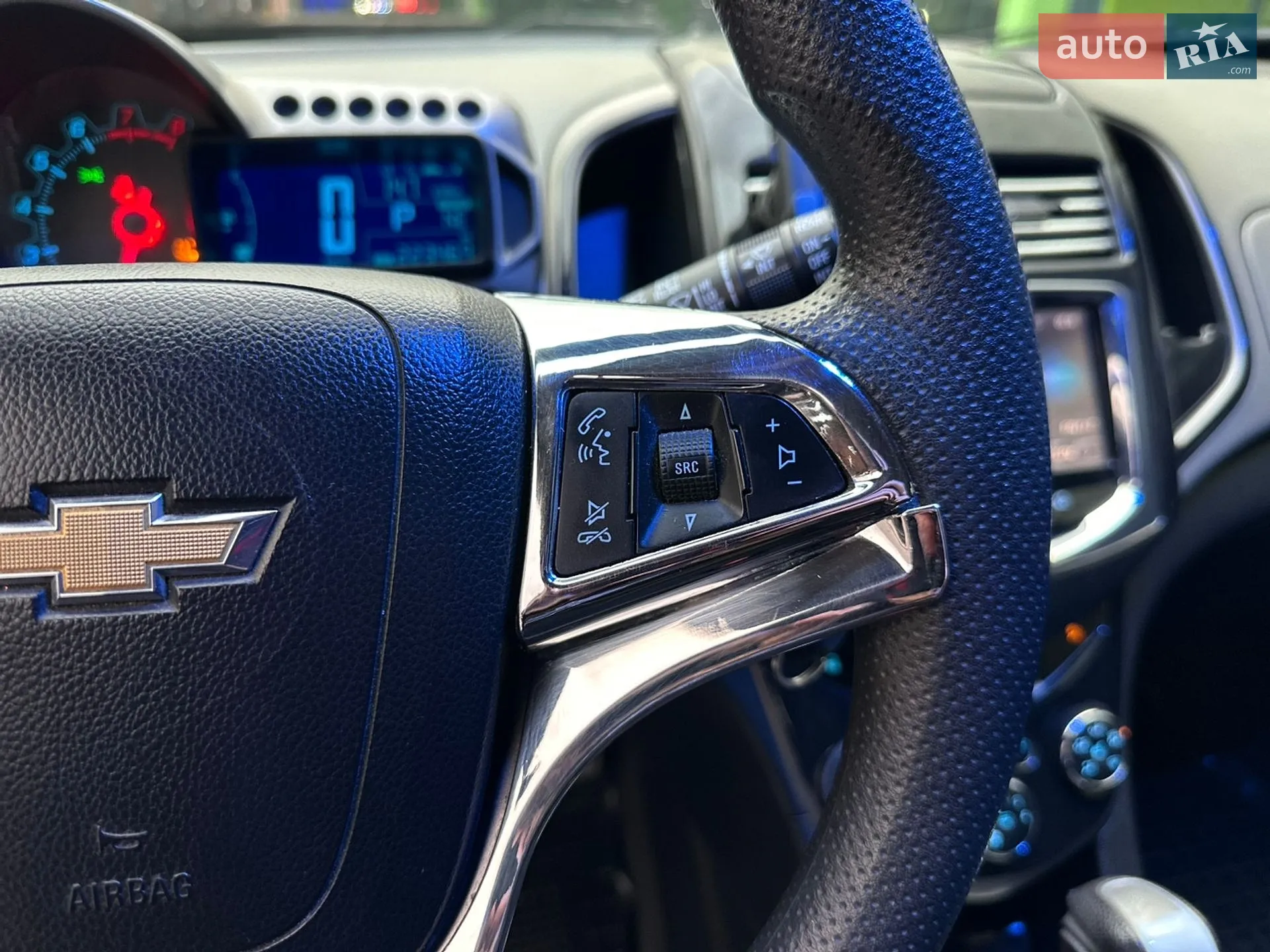 2015 Chevrolet Sonic - мініатюра 16