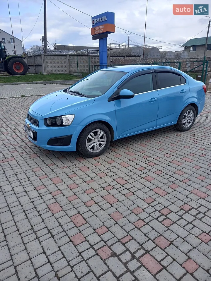 2013 Chevrolet Sonic - мініатюра 9