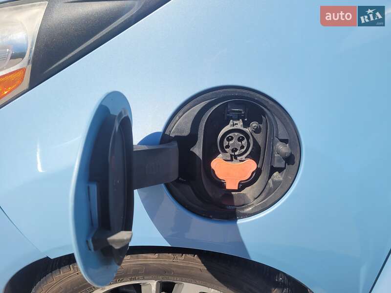 Хэтчбек Chevrolet Spark EV 2014 в Тернополе фото 9 Хэтчбек Chevrolet Spark EV 2014 в Тернополе