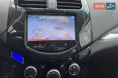 Хэтчбек Chevrolet Spark EV 2016 в 