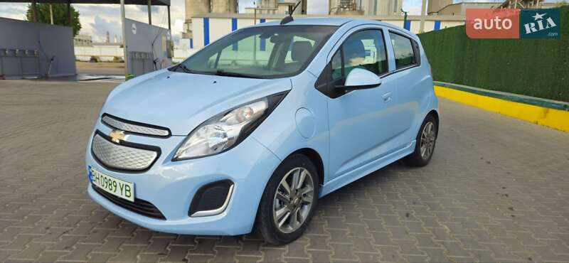 Хетчбек Chevrolet Spark EV 2015 в Одесі фото 11 Хетчбек Chevrolet Spark EV 2015 в Одесі