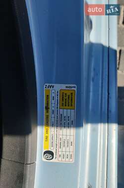 Хэтчбек Chevrolet Spark EV 2014 в 