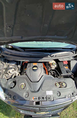 Хетчбек Chevrolet Spark EV 2013 в 