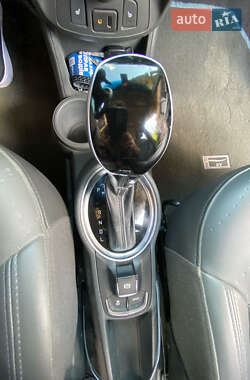 Хетчбек Chevrolet Spark EV 2013 в 
