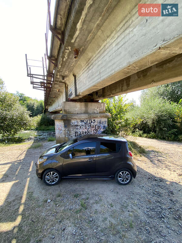 Хетчбек Chevrolet Spark EV 2013 в Вінниці фото 49 Хетчбек Chevrolet Spark EV 2013 в Вінниці