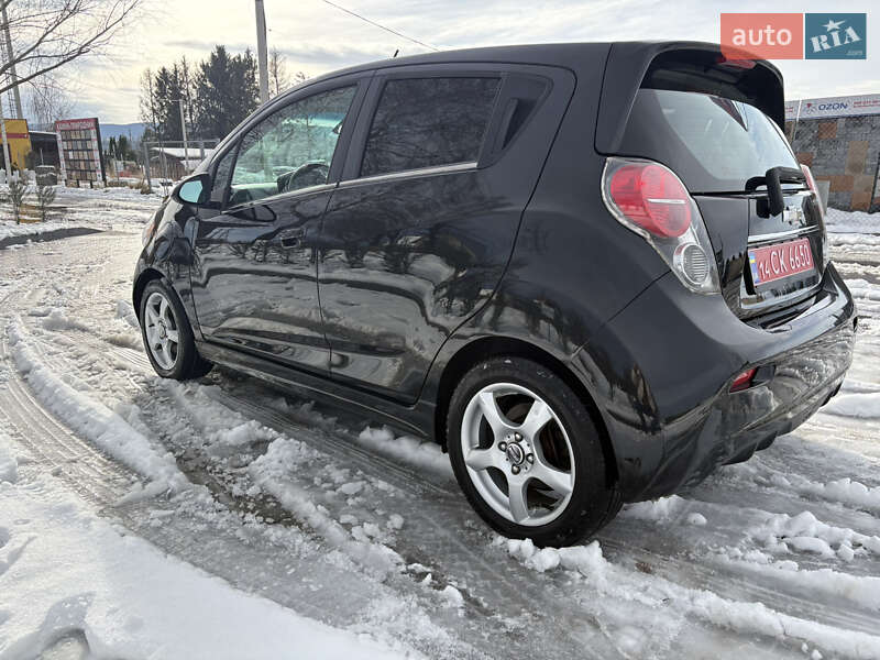 Хетчбек Chevrolet Spark EV 2015 в Трускавці