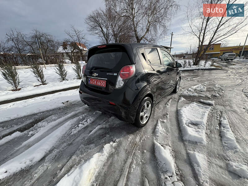 Хетчбек Chevrolet Spark EV 2015 в Трускавці