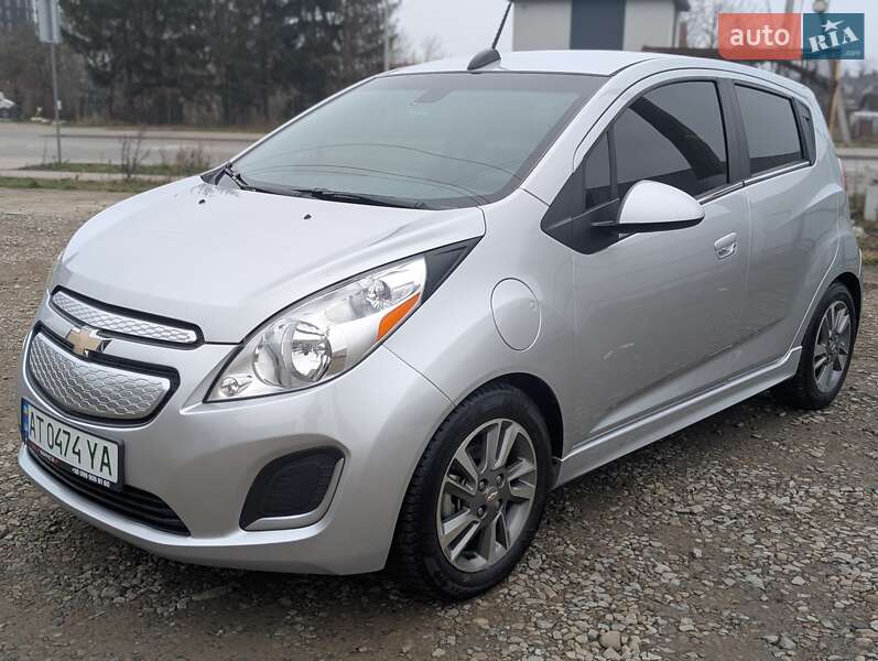Хэтчбек Chevrolet Spark EV 2015 в Ивано-Франковске фото 2 Хэтчбек Chevrolet Spark EV 2015 в Ивано-Франковске